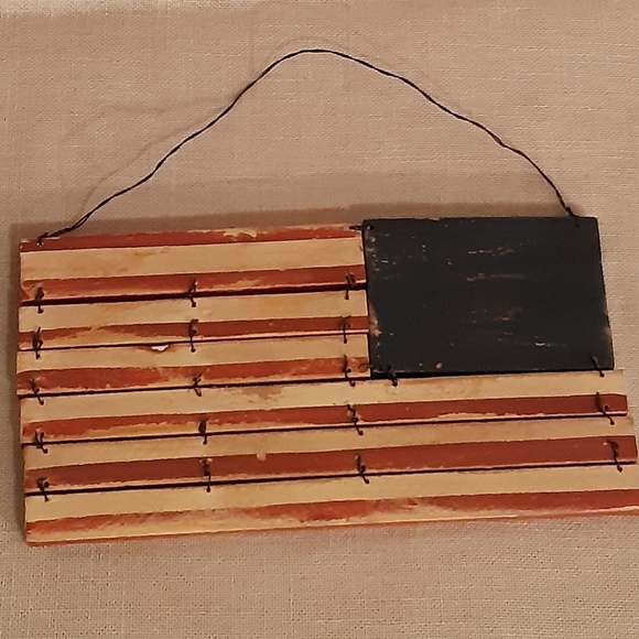 Rustic Wood Hanging American Flag Americana / 4th Of July - Picture 2 of 5